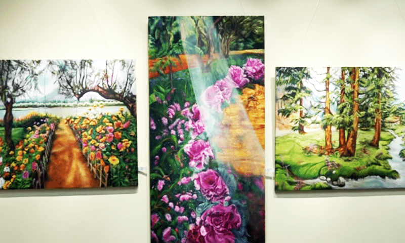 ہر سو پھول ہی پھول، دلفریب مناظر سے بھرپور فن پاروں کی نمائش - Life & Style